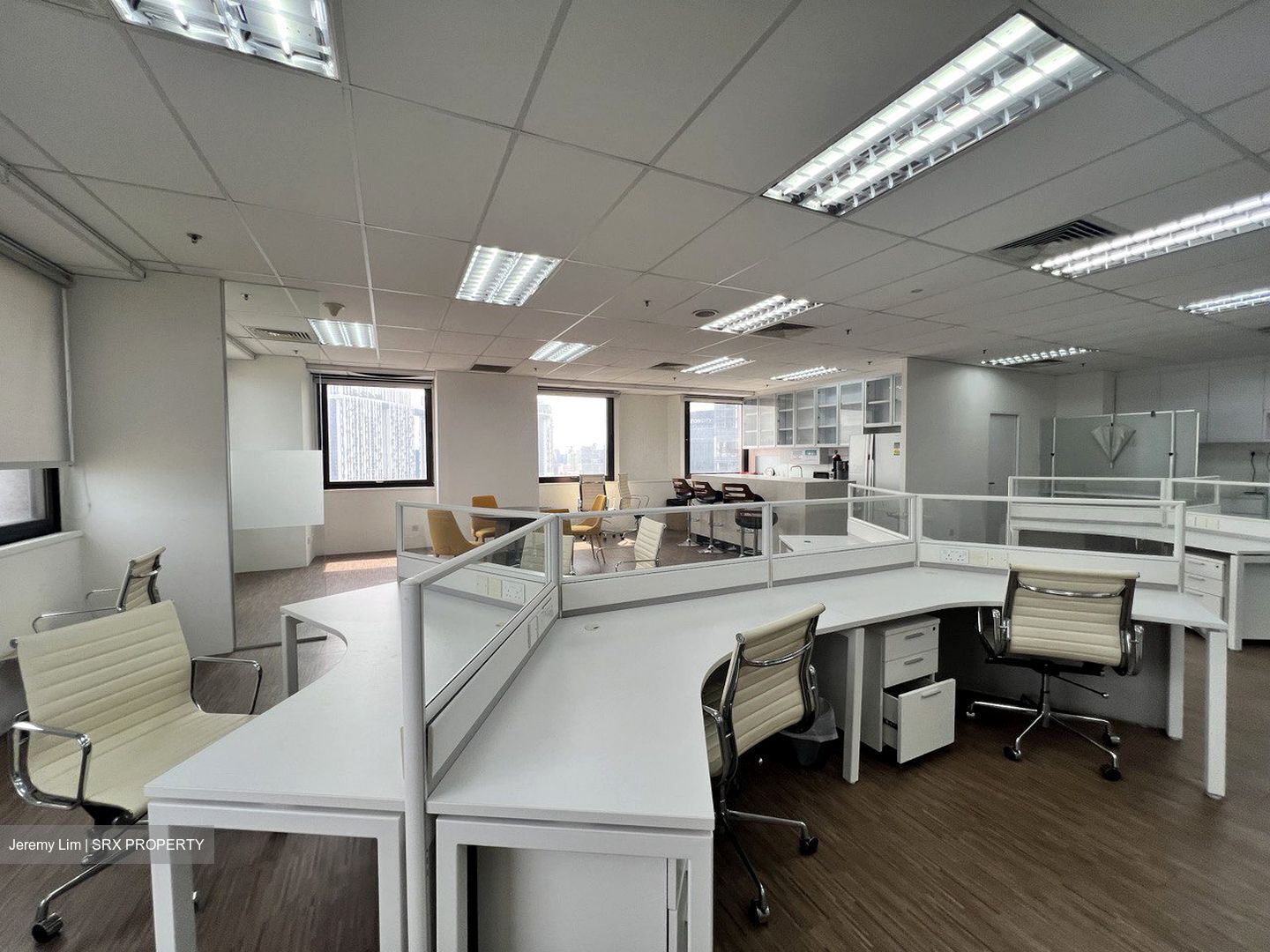 Lippo Centre (D2), Office #437340491